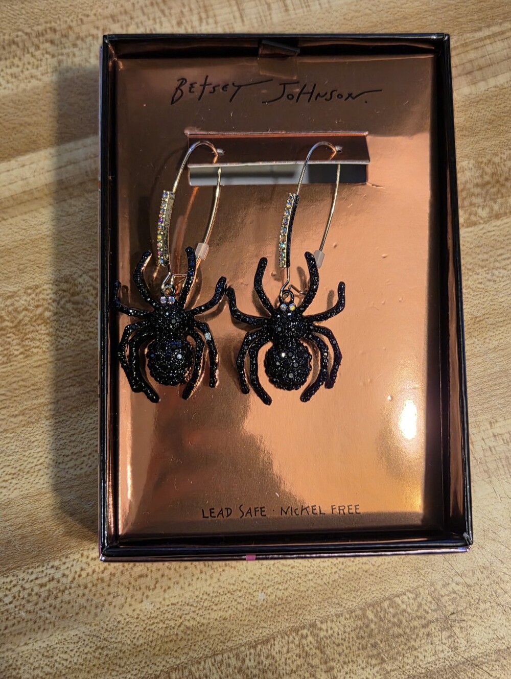 Betsey Johnson NWT Spider Dangle Earrings NIB